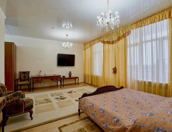 Люкс 2-комнатный 2-местный «Улучшенный» (основной корпус) - Санаторий «Загорские Дали»